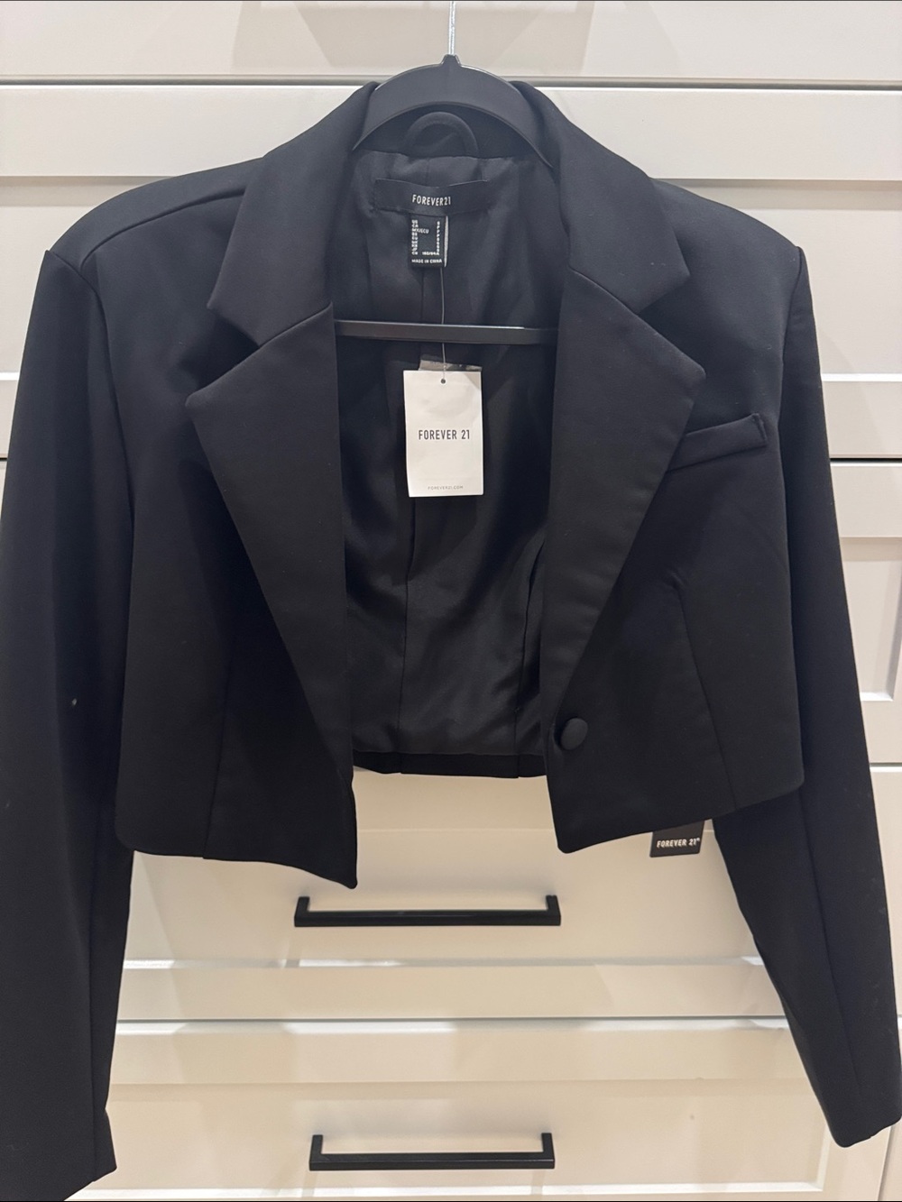 NWT Forever 21 Black Cropped Blazer Jacket